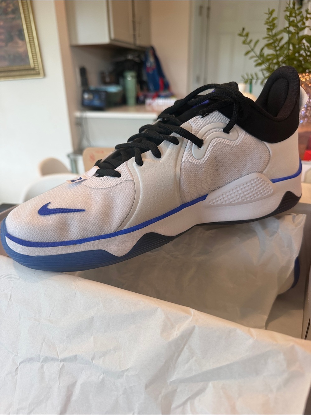 NEW Nike PG 5 PS5 White Athletic Sneaker with Blue Accents SIZE 12